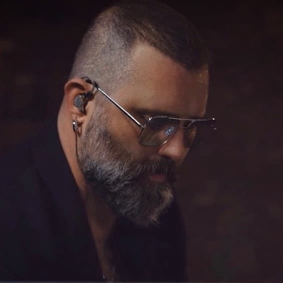Alper Kul - Çok Tatlı Bi Hikaye