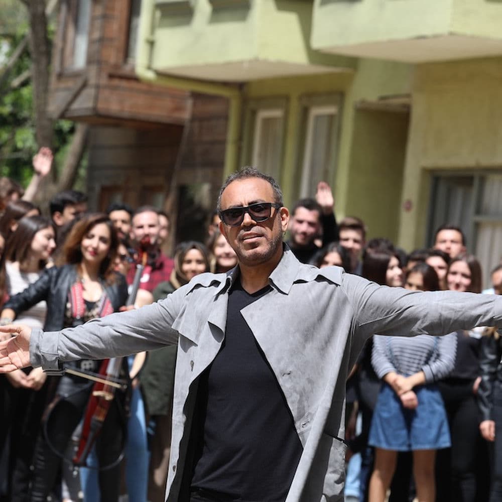 Haluk Levent