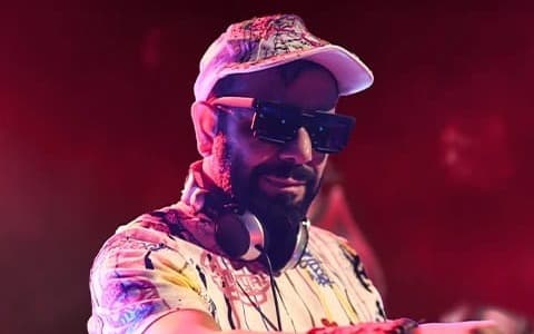 Dj Hakan Küfündür ile 90’lar 2000’ler White Party