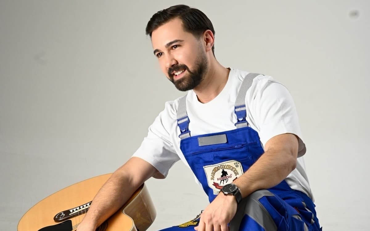 Mert Doruk – Hayal Bargello Bahçe Akustik