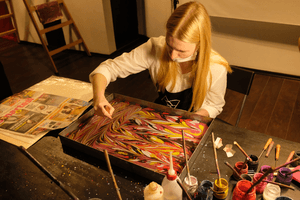 Galata'da Geleneksel Ebru Atölyesi Biletleri - HİGHLİGHTS İN İSTANBUL WORKSHOPS