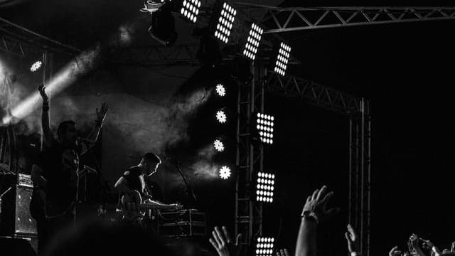 Oktoberfest X Antalya Müzik Festivali - 2.Gün (Hande Yener - Ozbi) Biletleri - ANTALYA AÇIKHAVA
