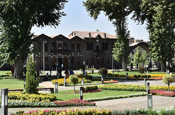 Diyarbakır Arkeoloji Müzesi