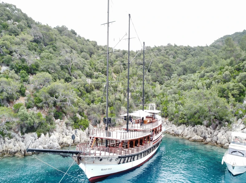 Ölüdeniz Kelebekler Vadisi Tekne Turu | Eyüp